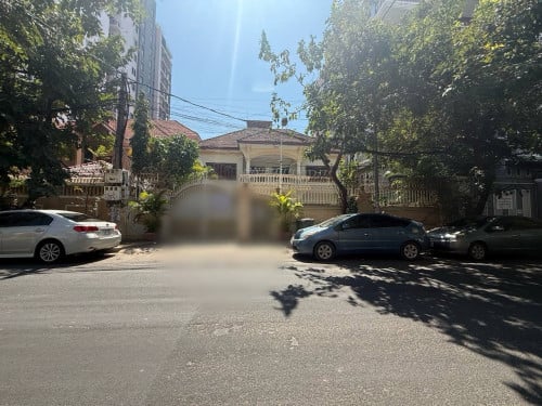 House for rent at bkk1