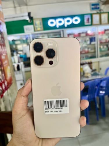 IP16pro max ZA 256G ថ្ម92%