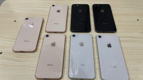IPhone 8 64gb សុំណុំហ្សុីនទាំងអស់ (Telegram 085610210)