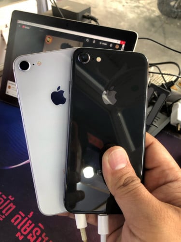 iPhone 8 original 64g