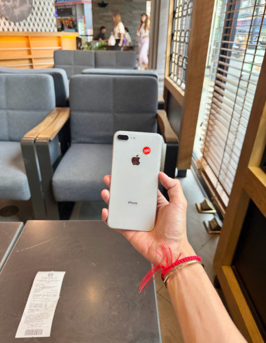 iPhone 8 Plus 256GB សានុំសុីន តម្លៃ 80$