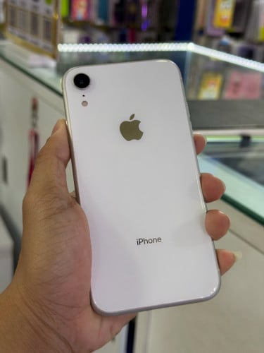 iPhone XR (128)G