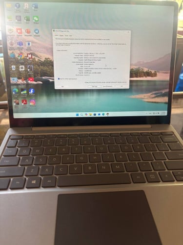 Microsoft Surface Laptop Go