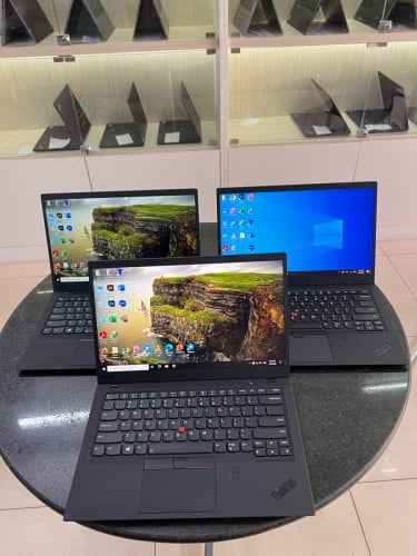 Lenovo Thinkpad X1 Carbon