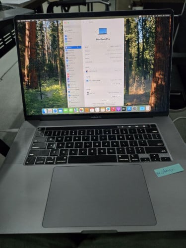 MacBook Pro 16” (2019)