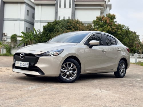 Mazda .2 ឆ្នាំ 026 - ម្ចាស់ដើមផ្ទាល់​ លក់ធូរ​ៗ​