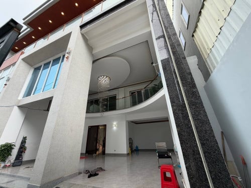 Modern villa for rent