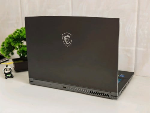 MSI Thin15 B12UC ( 98.99%)