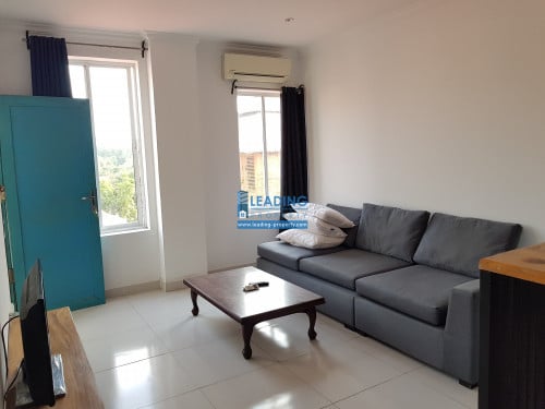 N084 | Western Renovated Apartment 1 Bedroom Near Royal Palace For Rent
