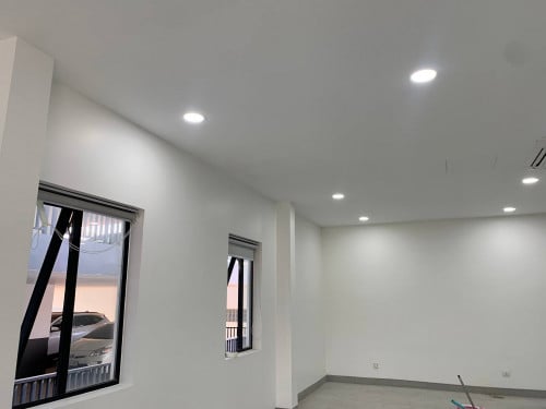 Office for rent at TK special price900$ , size120sqm  ​ការិយាល័យជួលតម្លៃពិសេស នៅទួលគោក (OF-283)