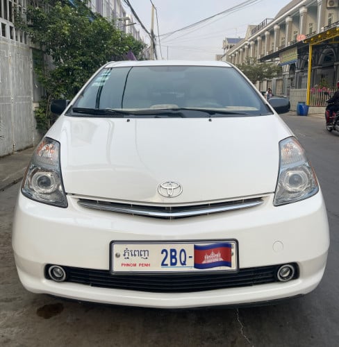 Prius 06 Hfull ម្ចាស់ដើមទិញក្រដាស់ពន្ធ ធានាឡានថ្មី បាទខ្ចី អាគុយABSអ៊េម