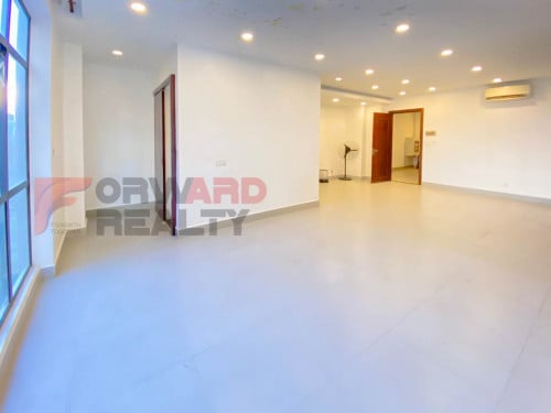 RUSSIAN MAREKET OFFICE SPACE|55SQM|RENT