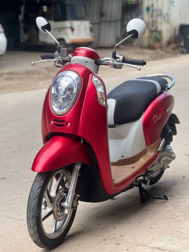 Scoopyi 015 ម៉ាសុីនតាន់