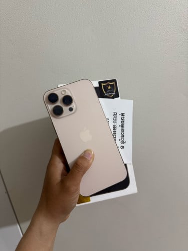 Sell 16pro max 256g X/A Sim1+Esim Scan 99% Freeផ្លំុ