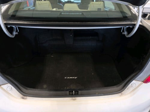 Toyota Camry Hybrid XLE 2012 Full Option