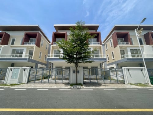 Twin Villa  for Rent Borey Orkide 6A (The Evergreen)