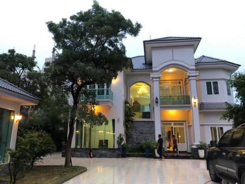 Villa for rent near phaleu market