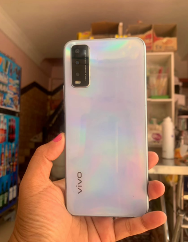 Vivoy12s ram3+32gប្រើស្រួល