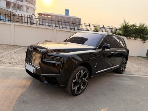 劳斯莱斯库里南