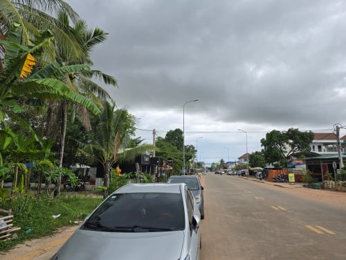 ដីជួលក្នុងក្រុងសៀមរាបក្រោយពេទ្យគន្ធបុប្ផា