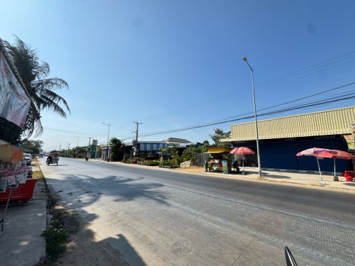 ផ្ទះជួលអាចរកស៊ីបាននៅខណ្ឌព្រែកព្នៅ សង្កាត់ពញាពន់ លើផ្លូវ១៣០ ក្បែរផ្សារត្រពាំងព្រាយ