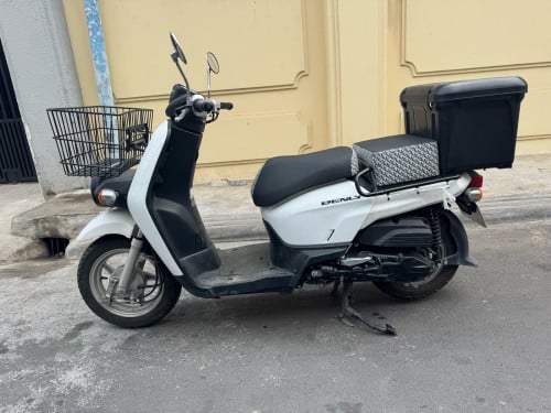 ម៉ូតូលក់