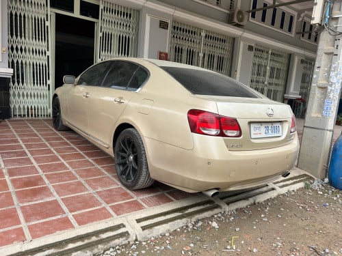 ឡានលក់បន្ទាន់លុយឆ្នាំ 06 ហ្វូលប៉ុងមួយ។ ម៉ាស៊ីនប្រអប់លេខស្អាតបាទខ្ចី