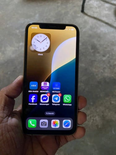 លក់ iPhone Xs 64g ទ្បើង 15pro