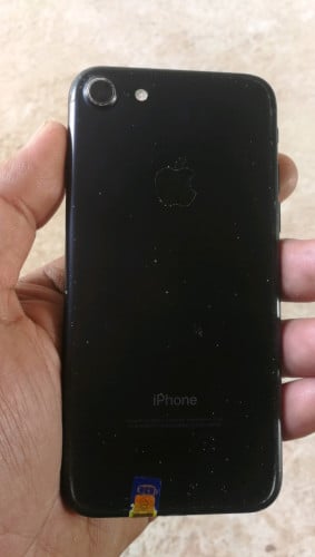 លក់iphone7ប្រើបាន15$ដាច់