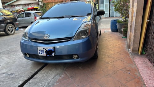 ឡានលក់Prius.  07 h full.   ឡានស្អាតមុខក្រោយអត់បុក