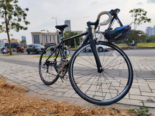 លក់​កង់​ Road Bike​ ជជុះឃ្លាំងមកពីជប៉ុន គ្រឿង​ Shimano Tiagra​ មួយឈុត