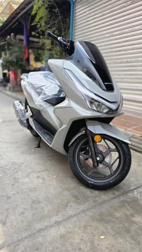 🏍HONDA PCX 2026 ពណ៍ពេញនិយម