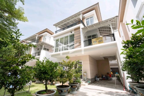 🏡វីឡាចាស្មីណានៅបុរីប៉េងហួតបឹងស្នោរ សម្រាប់លក់