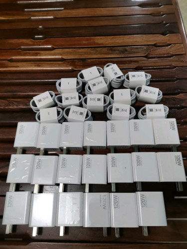 ឆ្នាំងXiaomi.Poco.Redmi.Black Shark.120Wបញ្ចូលត្រូវ4សេរី Support120W.100W.90W.67W.ត្រូវទាំងអស់1ឈុត9$