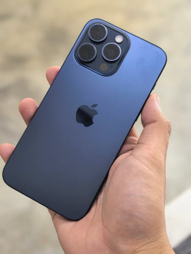 15 Pro Max 256GB Blue VN/A