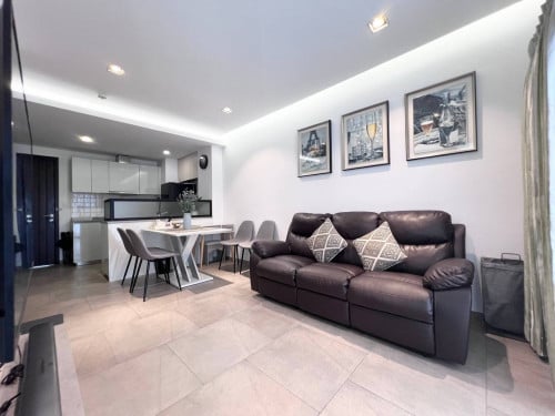 2 បន្ទប់គេងសម្រាប់លក់នៅ urban 88000$