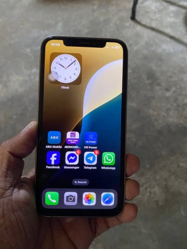 I phone XS 64G ទ្បើង 15pro