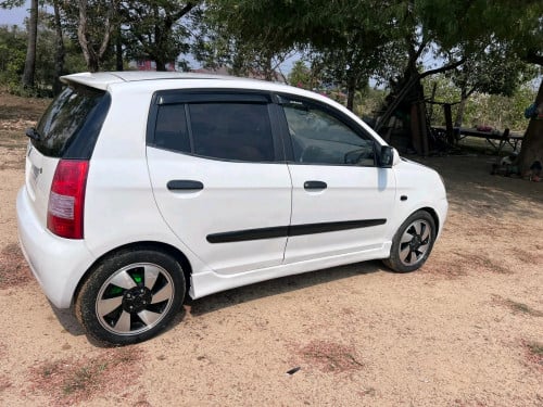 Kia Morning 05 Full ឡានសាច់ដែកស្អាត ម៉ាសុីនប្រអប់លេខស្អាត ឡាននៅតាកែវ