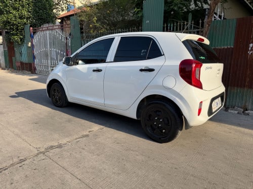 Kia Picanto 2022 ថ្មី ណាស់ ខ្ចី