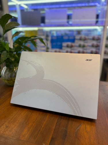 Laptop Acer Apsire Life16 399$