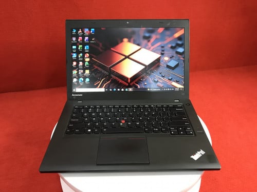 Lenovo T440 / i5-5th Gen( 8GB—128GB ) Long Battery Life