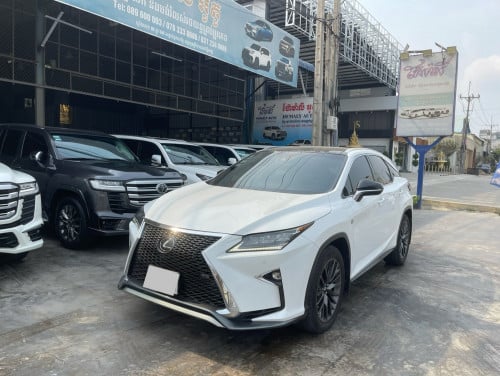 Lexus Rx350 2016 F-Sport full Options ម្ចាស់ដើមទិញថ្មីខ្លាញ់ឡាននៅថ្មីខ្លាំង ថ្នំាហ្សុីនមួយជុំ