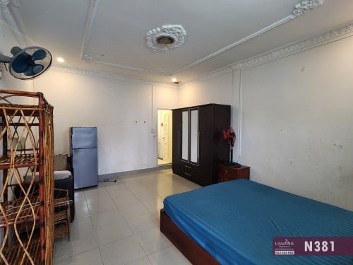 N381 | Studio without kitchen for rent near riverside