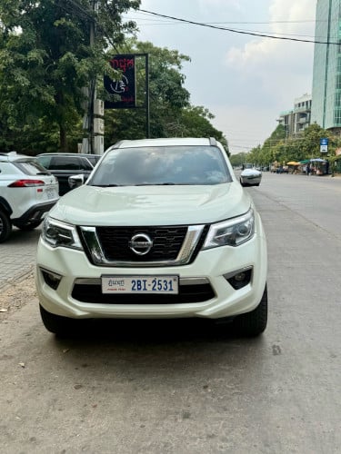Nissan Terra 2020 ឡាន ស្អាត