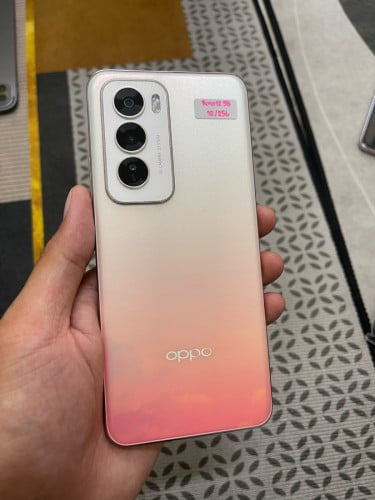 Oppo Reno12 12G 256G 98.99% 199$