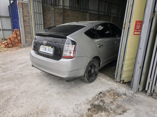Prius 05 full option លក់
