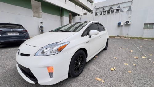 Prius 2012 Option 3 Solar ស្តុកថ្មីតម្លៃល្អ