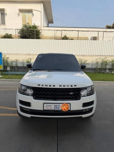 Range Rover Vogue ឆ្នាំ015 សាំង