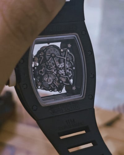 RICHARD MILLE កាបោនសុត ( carbon fiber) ស្រាល ស្អាតខ្លាំង99.99%អត់ប្រអប់ ម៉ាសុីនអូតូ កាលទិញ500ជាង