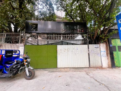 Shophouse for Rent in BKK1, Phnom Penh